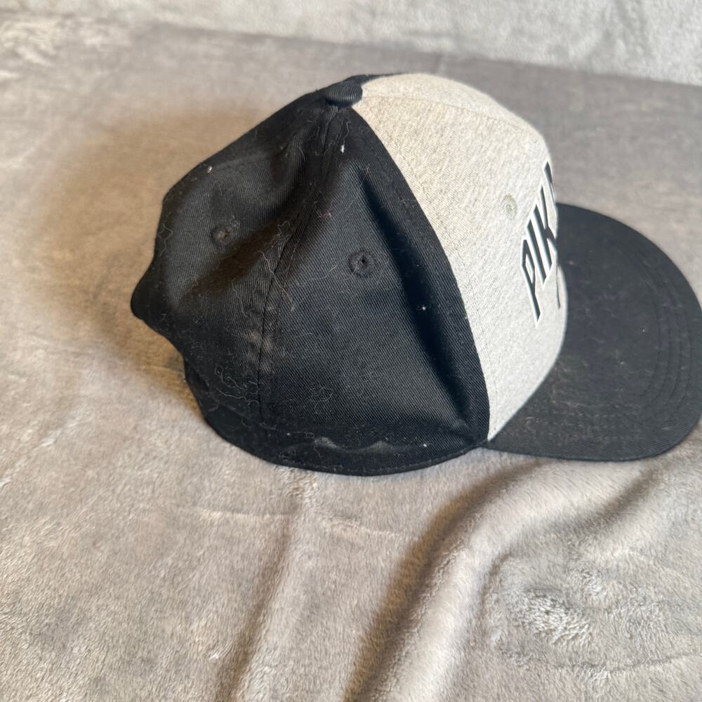 Pokemon Pikachu Youth Snapback Hat Gray Black Nintendo Baseball Cap OSFA - Picture 2 of 6